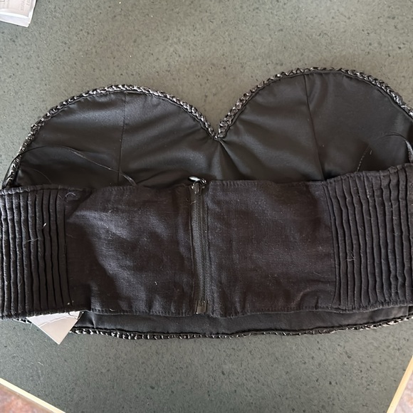 BNWT Crotchet Black Top - Picture 3 of 5